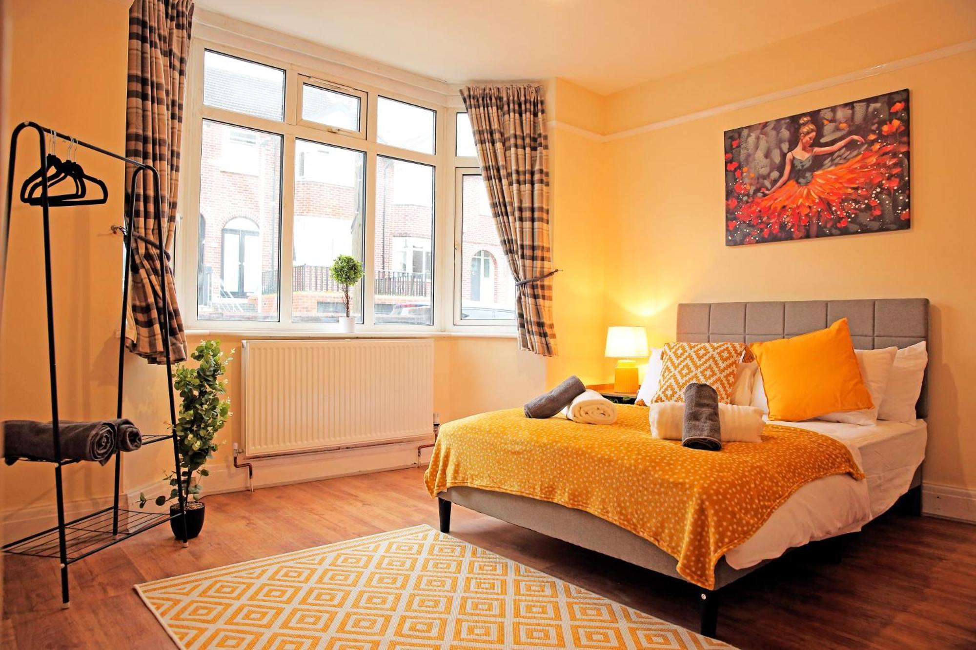 شقة Private Bliss Near Luton Station المظهر الخارجي الصورة